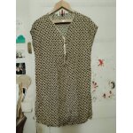 Robe beige / noire haut zipp� 44 xxl molly bracken.