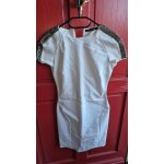 Robe blanche cintr� zara