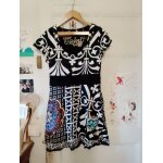 Robe blanche motifs noirs / multicolores 38 m desigual.