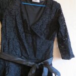 Robe chic dentelle cache coeur