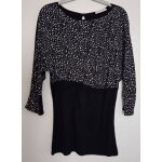 Robe courte noire � �toiles blanches