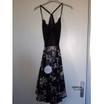 Robe dos nu noir multicolore shein t - s neuf Robe dos nu noir multicolore shein t - s neuf