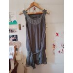 Robe grise col strass argent�s 38 m kiabi woman.