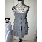 Robe grise À volant zara taille m neuf sans Étiquette Robe grise À volant zara taille m neuf sans Étiquette
