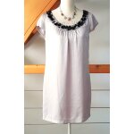 Robe h&ampm taille 40 beige avec cabochons noirs doubl�e