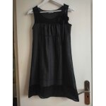Robe lgre en rsille noire et sequins double grise 36 tbe