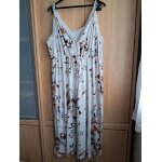 Robe longue taille 50 - 52 blanc motif floral