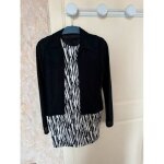 Robe moulante avec veste noire transparente