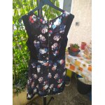 Robe naf naf noir  fleurs t 40