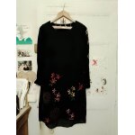 Robe noire bas fleurs color�es 38 m desigual.