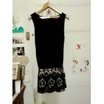 Robe noire bas perles en strass cousues color�es 36 s morgan.