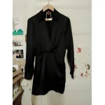 Robe noire d�collet�e 36 s zara.