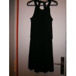 Robe noire  fines bretelles