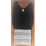 Robe noire sans manches - haut en voile 100%polyester doublé 77%polyester / 15%viscose / 8%élasthane ... Robe noire sans manches - haut en voile 100%polyester doublé 77%polyester / 15%viscose / 8%élasthane ...