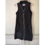 Robe noire zippe devant desigual taille 38 en trs bon tat