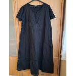 Robe neuve taille 54 - 56 noir volant c&a