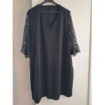 Robe taille 54 - 56 noire dentelle manches kiabi