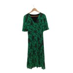 Robe verte  pois et fleurie taille. 36 caroll