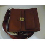 Sac bandouli�re homme cuir marron marque lancaster