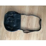 Sac à bandoulière réglable en cuir de vachette noir 30x25 cm marque texier Sac à bandoulière réglable en cuir de vachette noir 30x25 cm marque texier