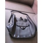 Sac a main bandoulire lacoste