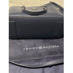 Sac  main tommy hilfiger en trs bonne tat