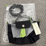 Sac mini longchamp pliage taille xs avec bandouli�re neuf noir vert