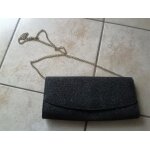 Sac - pochette de soire noir brillant.