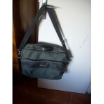 Sacoche 40 x 30 cm cerruti 1881. Sacoche 40 x 30 cm cerruti 1881.