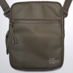 Sacoche grand mod�le kaki lacoste