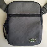 Sacoche zipp�e grise lacoste