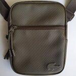 Sacoche zipp�e kaki lacoste