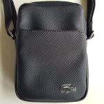 Sacoche zipp�e noire lacoste