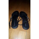 Sandales en cuir noires et argentes sans talon san marina taille 40