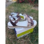 Sandales fille 33 primigi neuves