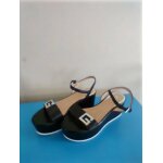 Sandales guess plate forme pointure 39 , semelles 5. 5 cm d �paisseur