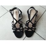 Sandales - nu pieds  talon taille 39.