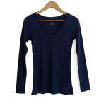 T shirt bleu marine  manches longues. camaeu. taille 34 / 36