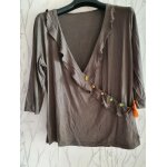 T - shirt cache coeur kaki avec n?ud orange