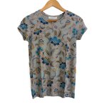 T shirt gris a fleurs multicolore. promod. taille 38