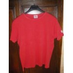 T - shirt levi's rouge taille l (voire xl)