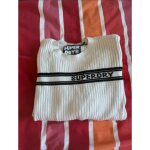 T - shirt / pull pour femme superdry