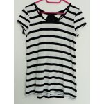 T shirt rayé noir et blanc. lien d'attache. camaieu. coton. taille 38 T shirt rayé noir et blanc. lien d'attache. camaieu. coton. taille 38