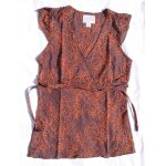T - shirt / tunique jennyfer , marron, taille s, encolure v, ceinture nouée À la taille T - shirt / tunique jennyfer , marron, taille s, encolure v, ceinture nouée À la taille