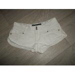 Short bershka court blanc boutons strass taille 32 tbe