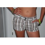 Short  carreaux blanc et marron pimkie
