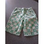 Short a carreaux vert et blanc  ; t - 12 ans ; tape  l'oeil ; garon