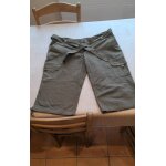 Short kaki lacoste taille 46