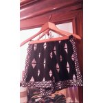 Short noir motifs blancs 34 xs h&m conscious. Short noir motifs blancs 34 xs h&m conscious.