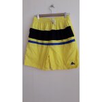 Un short de sport pour homme taille xxxl, adidas